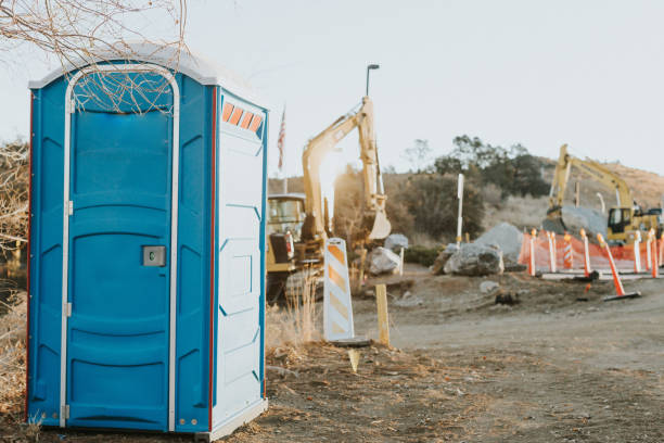 Porta potty delivery and setup in Litchfield Park, AZ